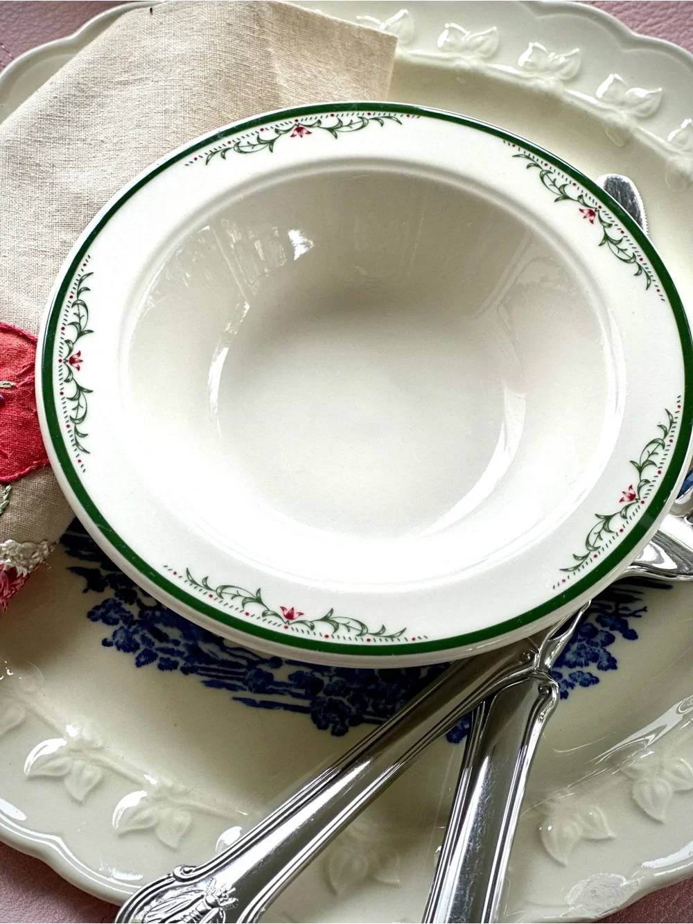 Homer Laughlin Seville Fruit Berry Bowl Green Floral Restaurant Ware